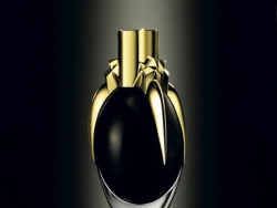 Lady Gaga 首款个人香水Fame八月正式开售